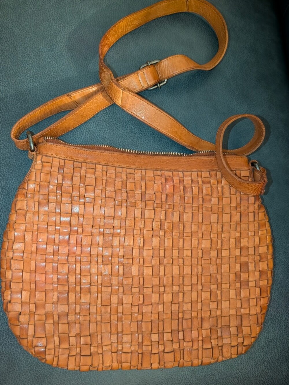 Vilenca Woven Leather Crossbody Bag in Tan